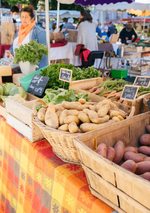 Marché au Chambon-sur-Lignon