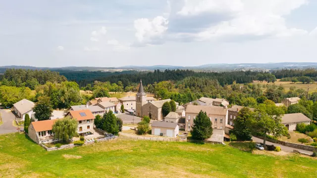 Village de Chenereilles