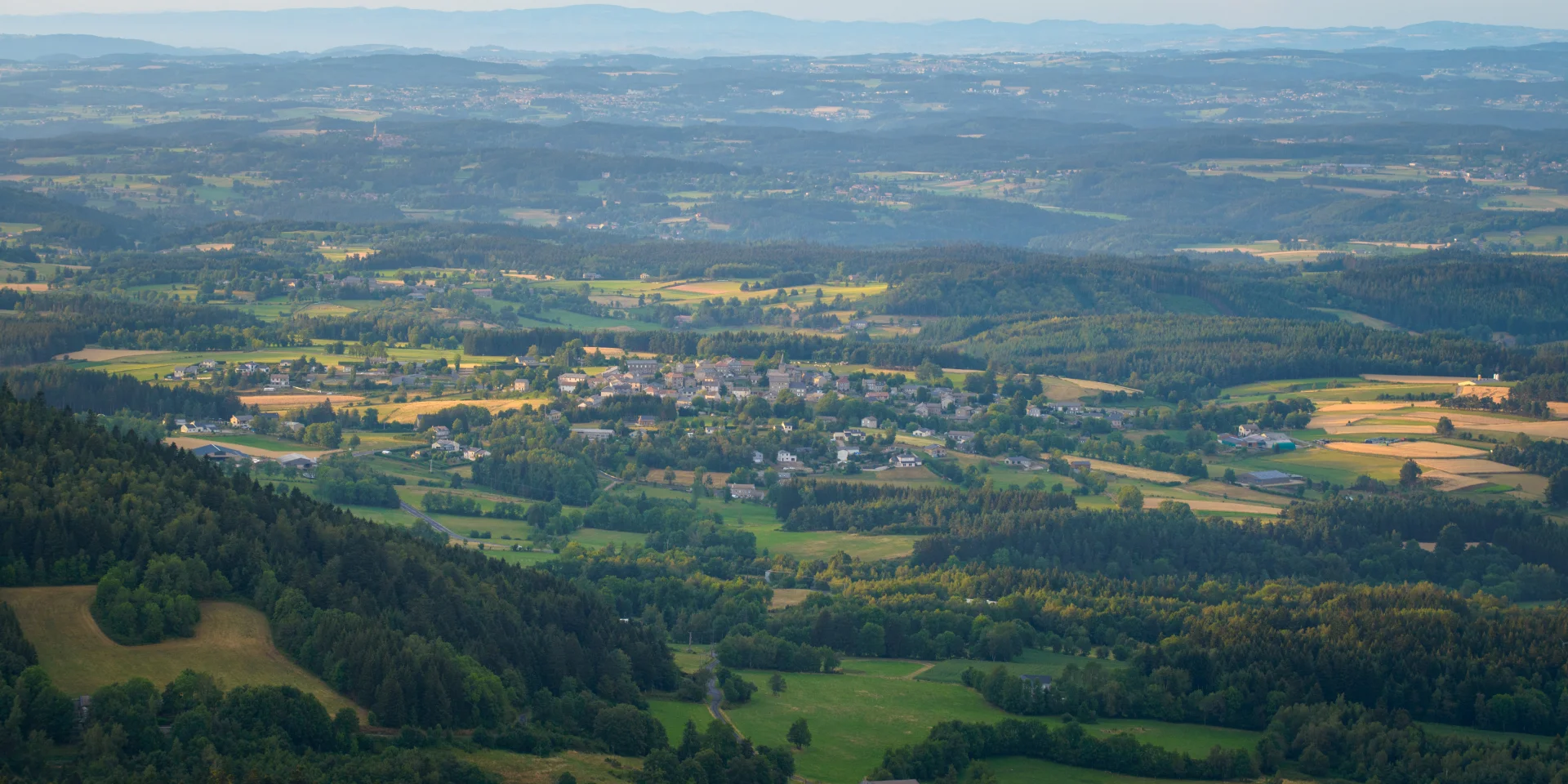 Gr 430 St Regis Saint Jeures