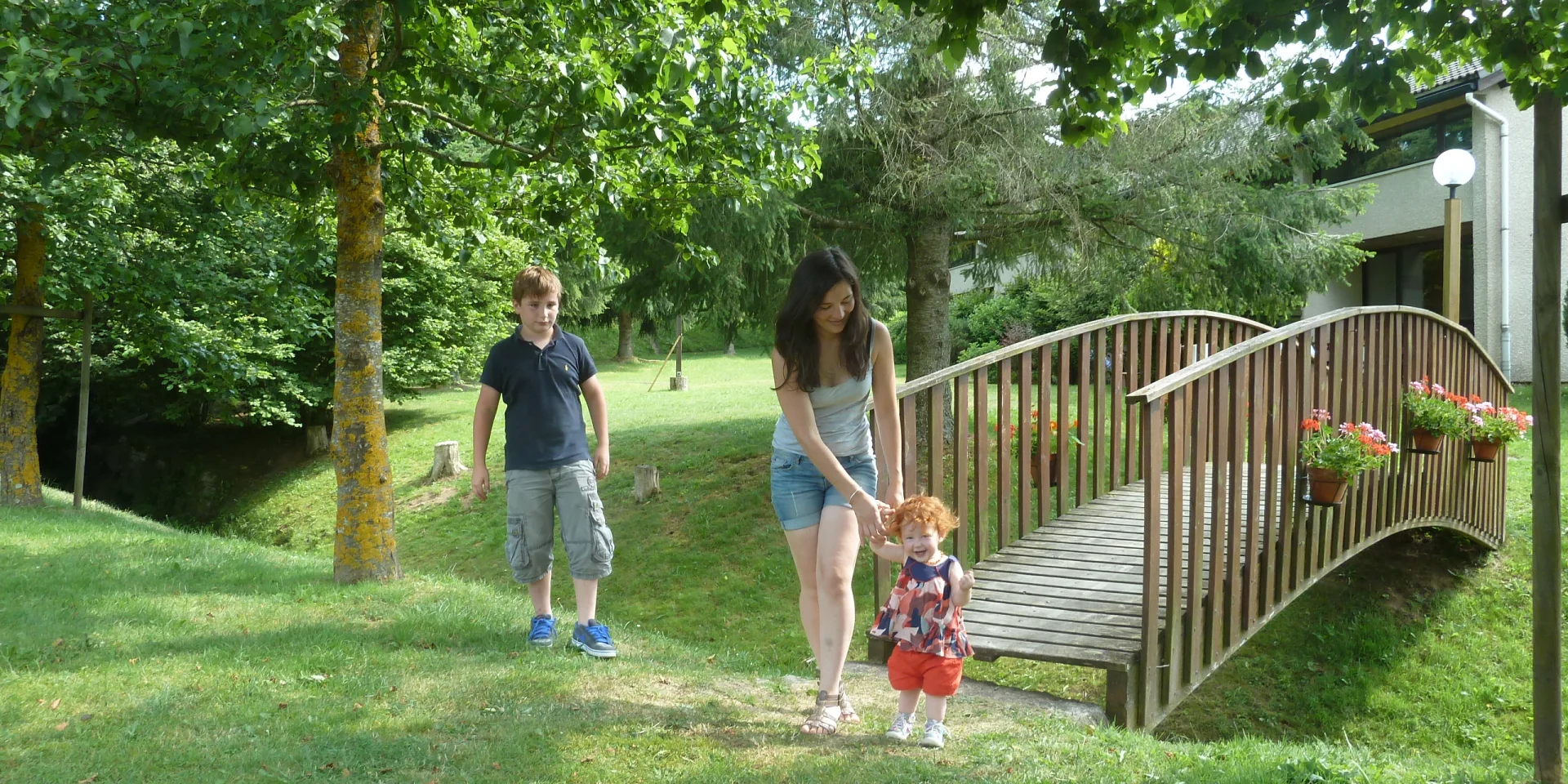 Passerelle Le Val Du Rio