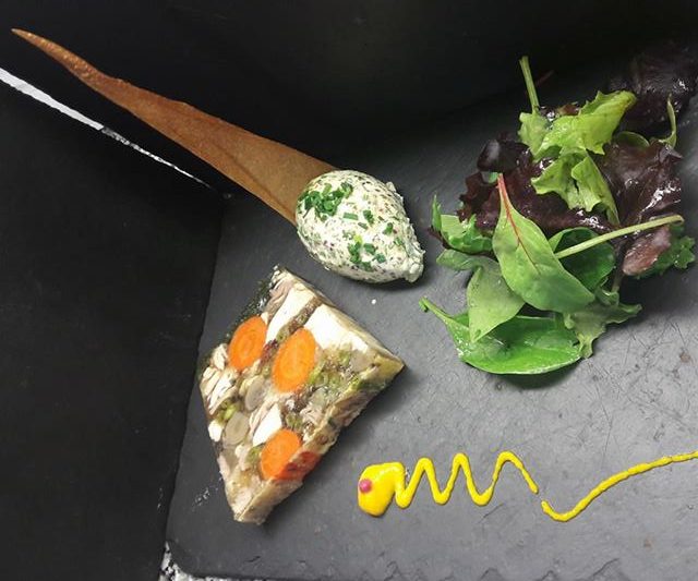 Pressed Poultry from Thymallus