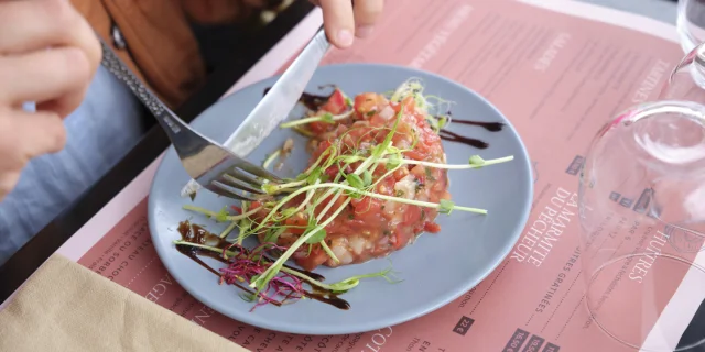 Restaurant dish