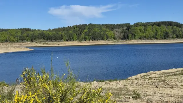 Lac De Lavalette Copyright Nancy Epalle